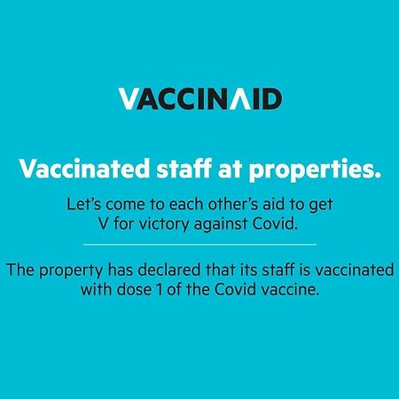 Vaccinated Staff - Oyo 22055 Dadar Residency Hotel Bombay Eksteriør billede